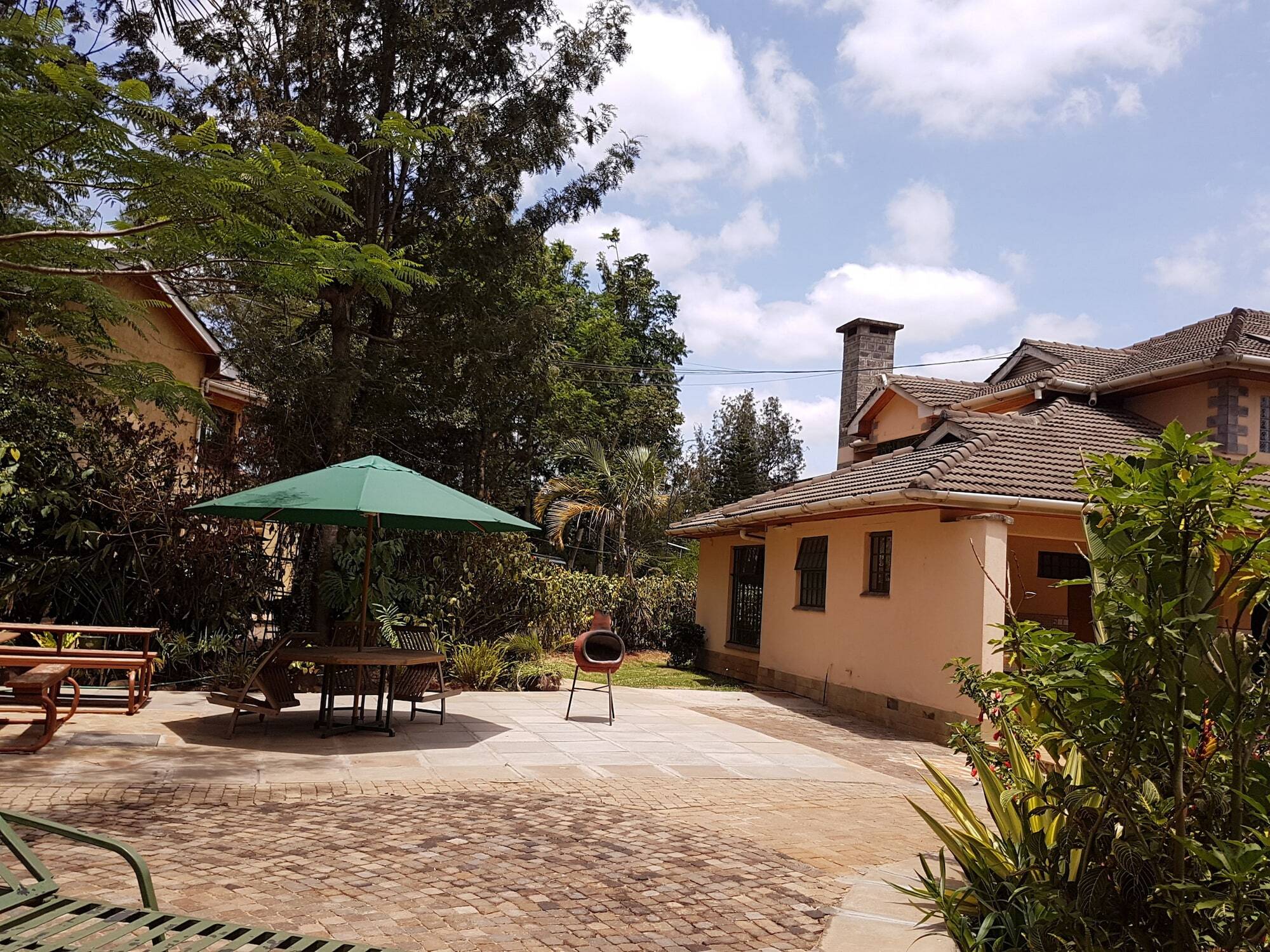 Spurwing Guest House Nairobi Buitenkant foto